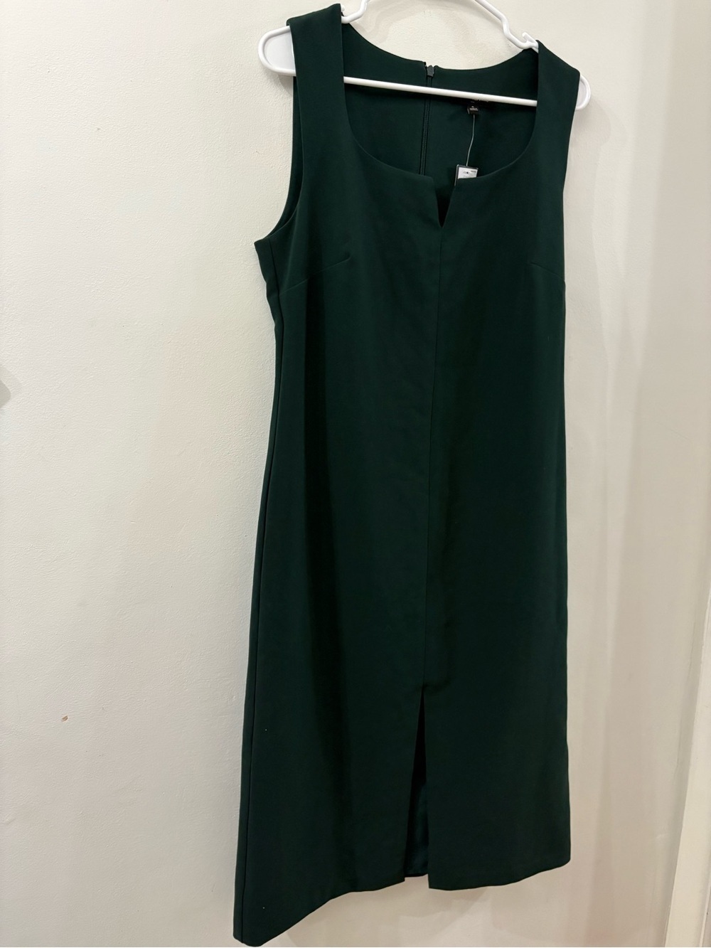 Banana Republic - nwt- Sleeveless Dark Green Shift Dress midi - size 8
